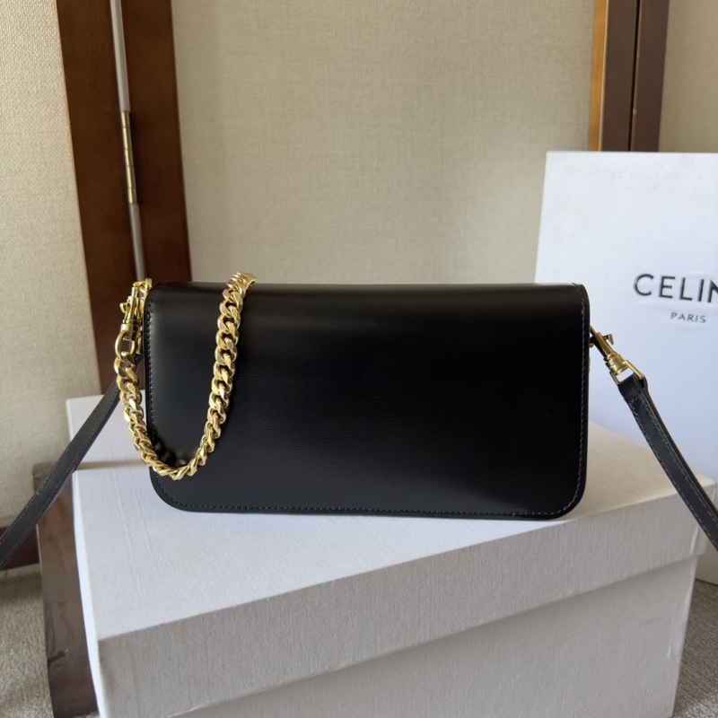 Ce1i*e triomphe bags